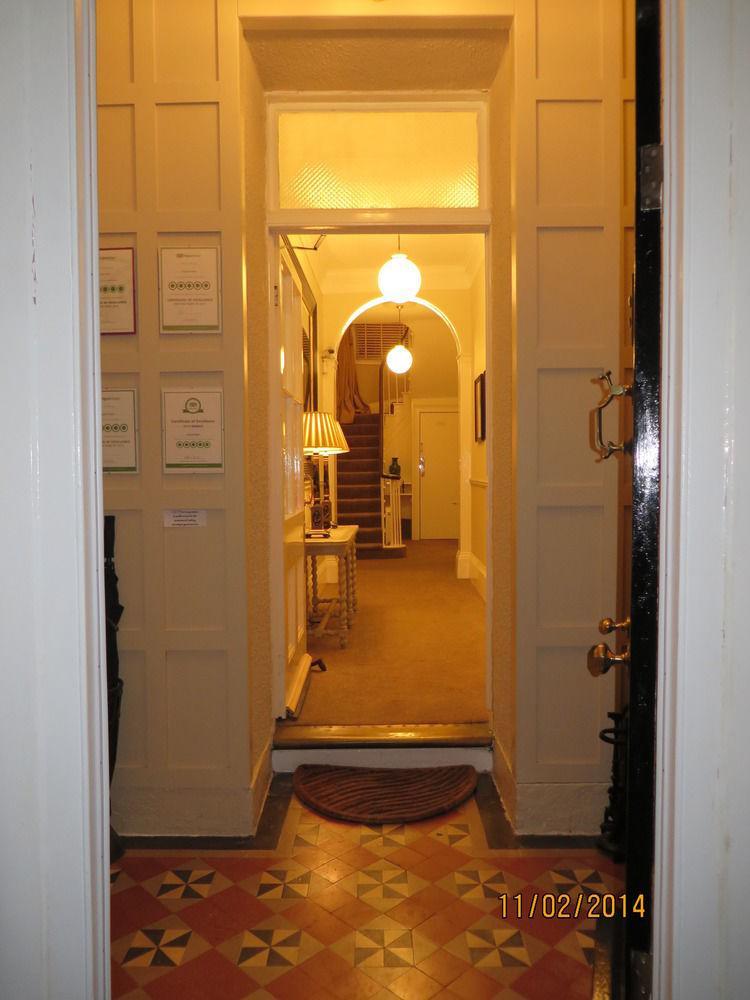Haytor Guest house 2*